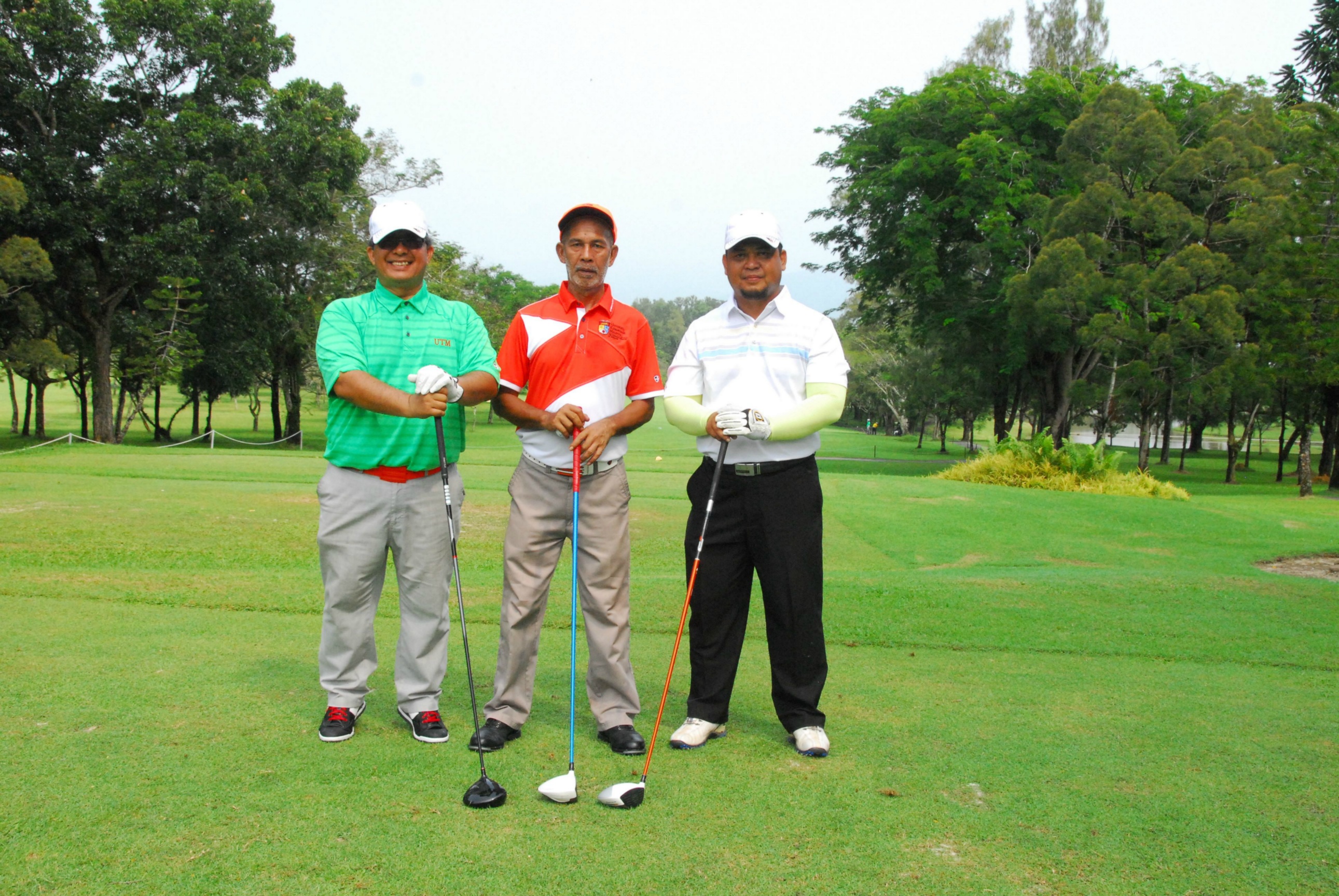 PRO15 157 GOLF DSC 0407.JPG